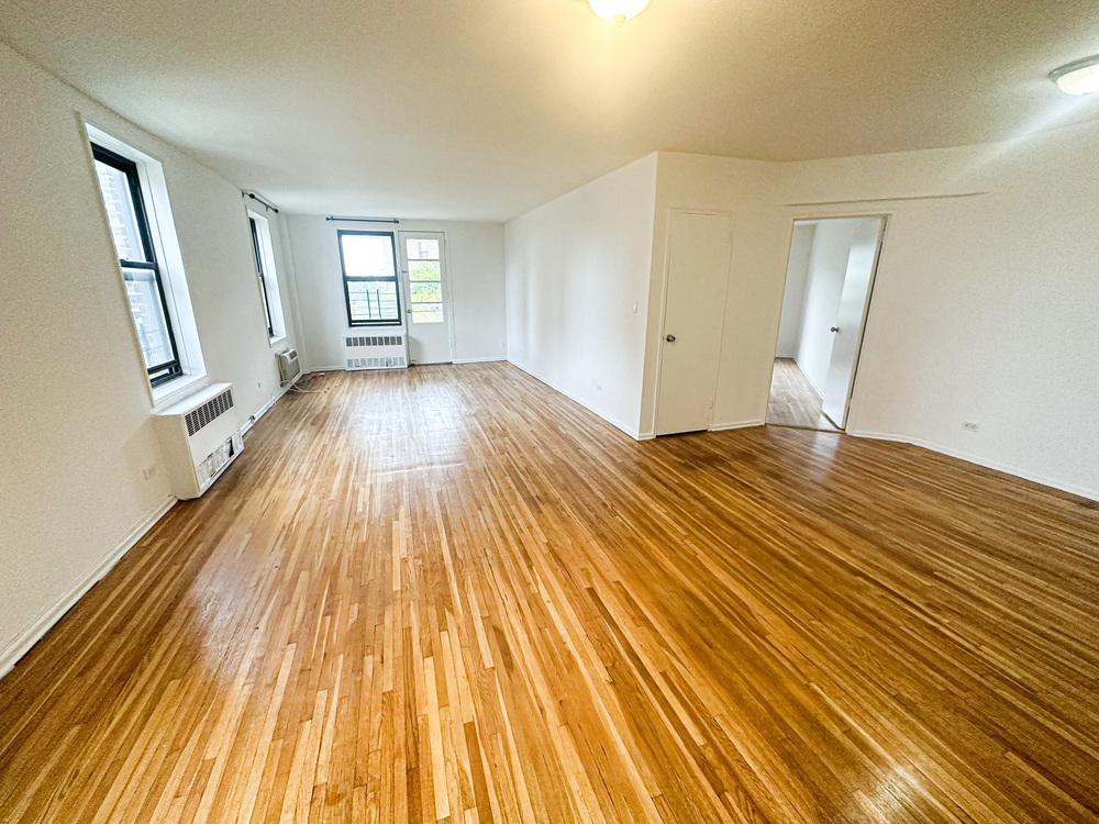 10025 Queens Blvd , Forest Hills, Apartment,  sold, Showcase Realty